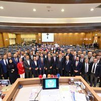 Büyükşehir meclisi, imzalarıyla tarihe not düştü 