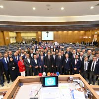 Büyükşehir meclisi, imzalarıyla tarihe not düştü 