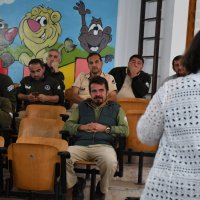 Kafeste yaşayan canlı bakımı eğitimi 