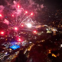 Kutlamalara havai fişekli final 