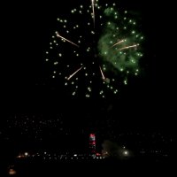 Kutlamalara havai fişekli final 