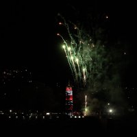 Kutlamalara havai fişekli final 