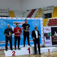 Büyükşehir Belediyesporlu badmintoncular yine zirvede 