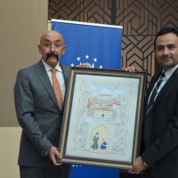 Sanatseverler ‘Çeşm-i Cihan Ebru Sergisi’nde buluştu 