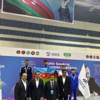 Badmintoncular Azerbaycan’dan 3 madalyayla döndü 