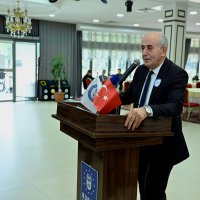 Mavi balonlar Filistinli çocuklar için gökyüzüne bırakıldı 