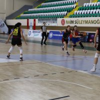 Potada sessiz şampiyona başladı 