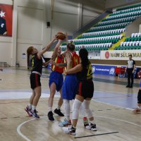 Potada sessiz şampiyona başladı 