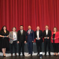 Tiyatro coşkusuna muhteşem final 