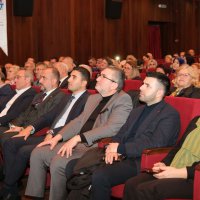 Öğretmenler, hünerlerini sahnede sergiledi 