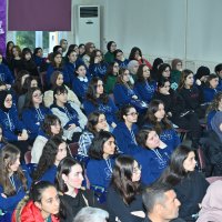 Liselilere sosyal medya uyarısı 