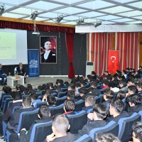 Başkan Aktaş’tan öğrencilere tecrübe paylaşımı 