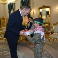 Filistinli çocuklardan Başkan Aktaş’a ziyaret 