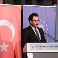 Bursa'da kukla ve gölge oyunu şöleni 