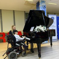 Özel bireylerden unutulmaz piyano resitali 