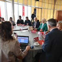 Yardımda yarışanlar koordinasyon için buluştu 