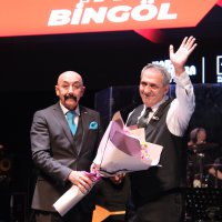 Yavuz Bingöl’le türkü şöleni 