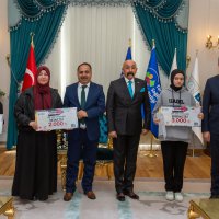 Filistin’de yaşananlar mısralara döküldü 