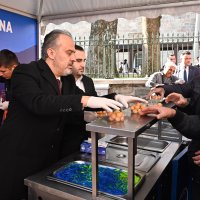 Bursa’da şehitlerin anısına lokma dağıtıldı 