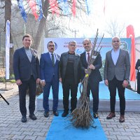 Toprak, Büyükşehir’le bereketleniyor 