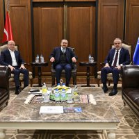 Eski Bakan Eroğlu’ndan Başkan Aktaş’a ziyaret 