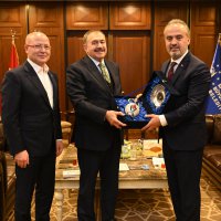 Eski Bakan Eroğlu’ndan Başkan Aktaş’a ziyaret 