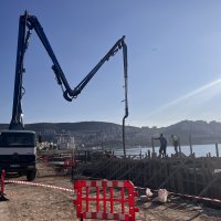 Gemlik’te kıyı koruma çalışmaları hızla sürüyor 