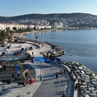 Gemlik’te kıyı koruma çalışmaları hızla sürüyor 