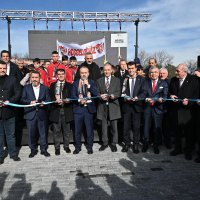 Teoman Özalp Parkı, yenilenen yüzüyle hizmette 