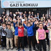 Başkan Aktaş’tan ders başı yapan öğrencilere ziyaret 