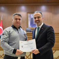 Personel, sertifikalarını Başkan Aktaş’ın elinden aldı 