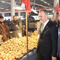 Arabayatağı’na modern kapalı pazar alanı 