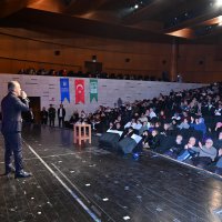 Roman orkestrası çaldı, Başkan Aktaş söyledi 