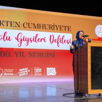 Türk kadınının zarafeti podyumda 