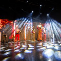 Türk kadınının zarafeti podyumda 