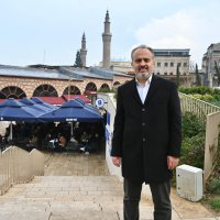Kahveler Varank'tan, hesaplar Aktaş'tan 