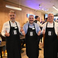 Kahveler Varank'tan, hesaplar Aktaş'tan 