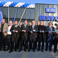 Burfaş Kafe Kent Meydanı’nda 