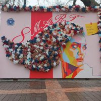 8 Mart'ın çiçekleri solmasın 