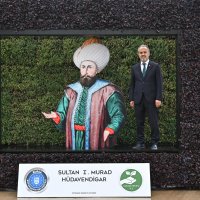 Kadınlar Günü’nde erguvan fidanları toprakla buluştu  