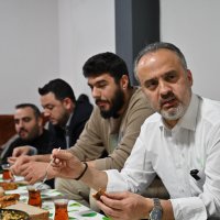 Sahurda menemen Başkan Aktaş'tan 