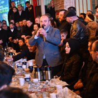 Simit ve tahanlı Başkan Aktaş’tan, çaylar Varank’tan 