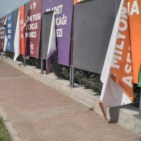 Tanıtım tabelalarına verilen kamu zararı hakkında açıklama 