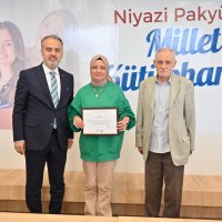 Bursa’nın kitap kurtları ödüllendirildi 