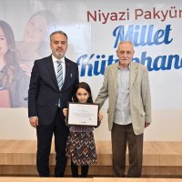 Bursa’nın kitap kurtları ödüllendirildi 