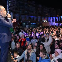 Başkan Aktaş: “Biz Bursa'nın her köşesinde gülümsüyoruz” 