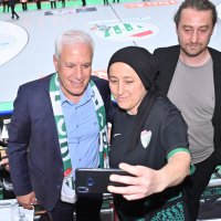  Bursaspor taraftarından Başkan Bozbey'e sevgi seli  