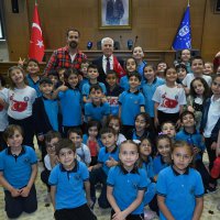 Büyükşehir Meclisi’nde söz hakkı çocukların 