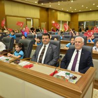 Büyükşehir Meclisi’nde söz hakkı çocukların 