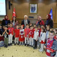 Büyükşehir Meclisi’nde söz hakkı çocukların 